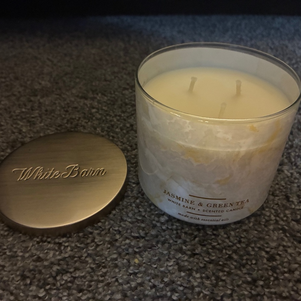 Jasmine and green tea, Bath And Body Works 3 wick candle